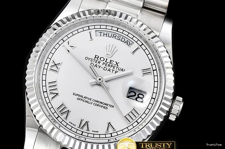 1228 Durable RDD0215B – DayDate 36mm 684